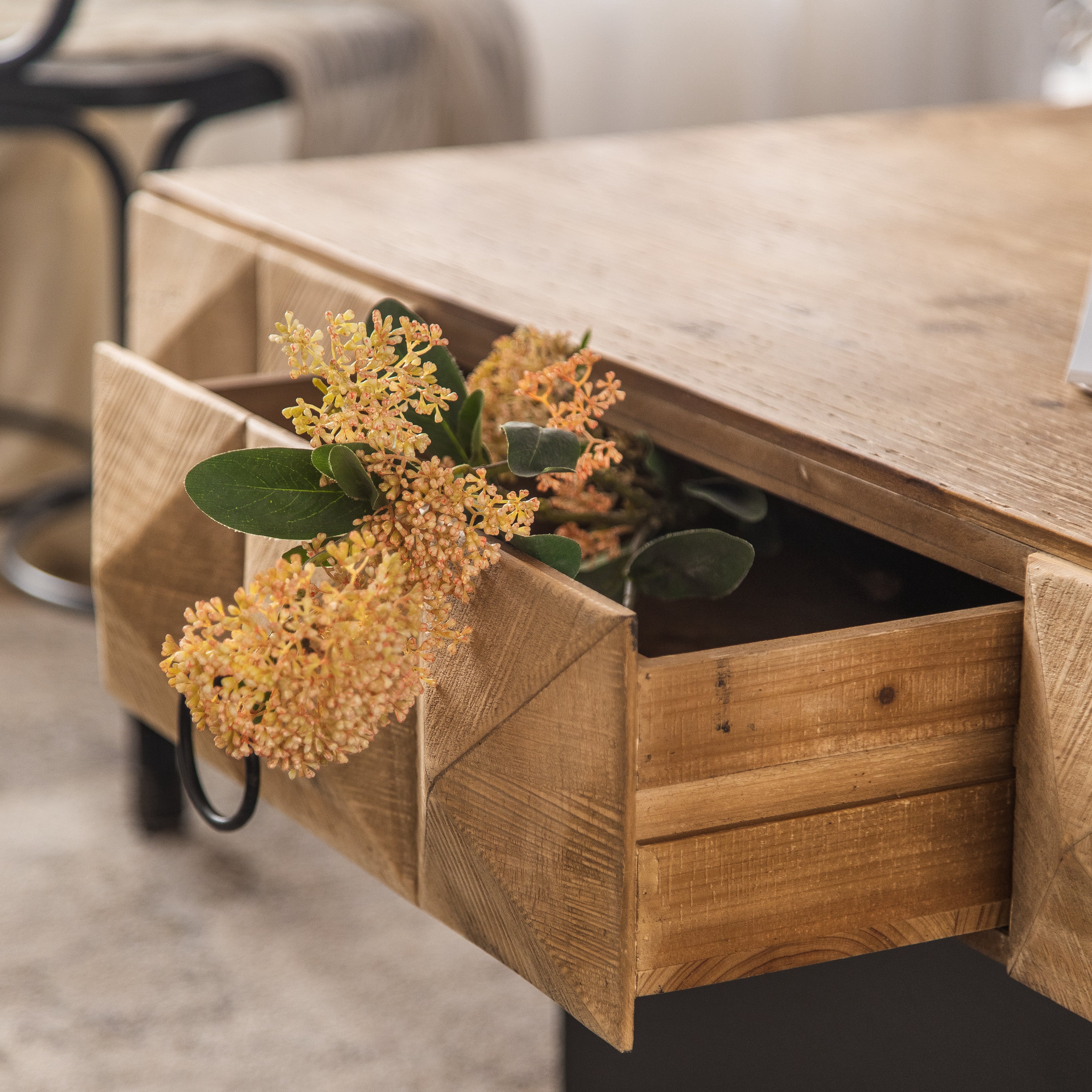 Three-dimensional Embossed Pattern Coffee Table