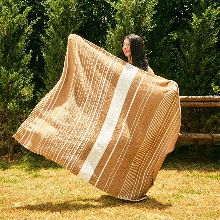 Belffin Soft Striped Polyester Blanket