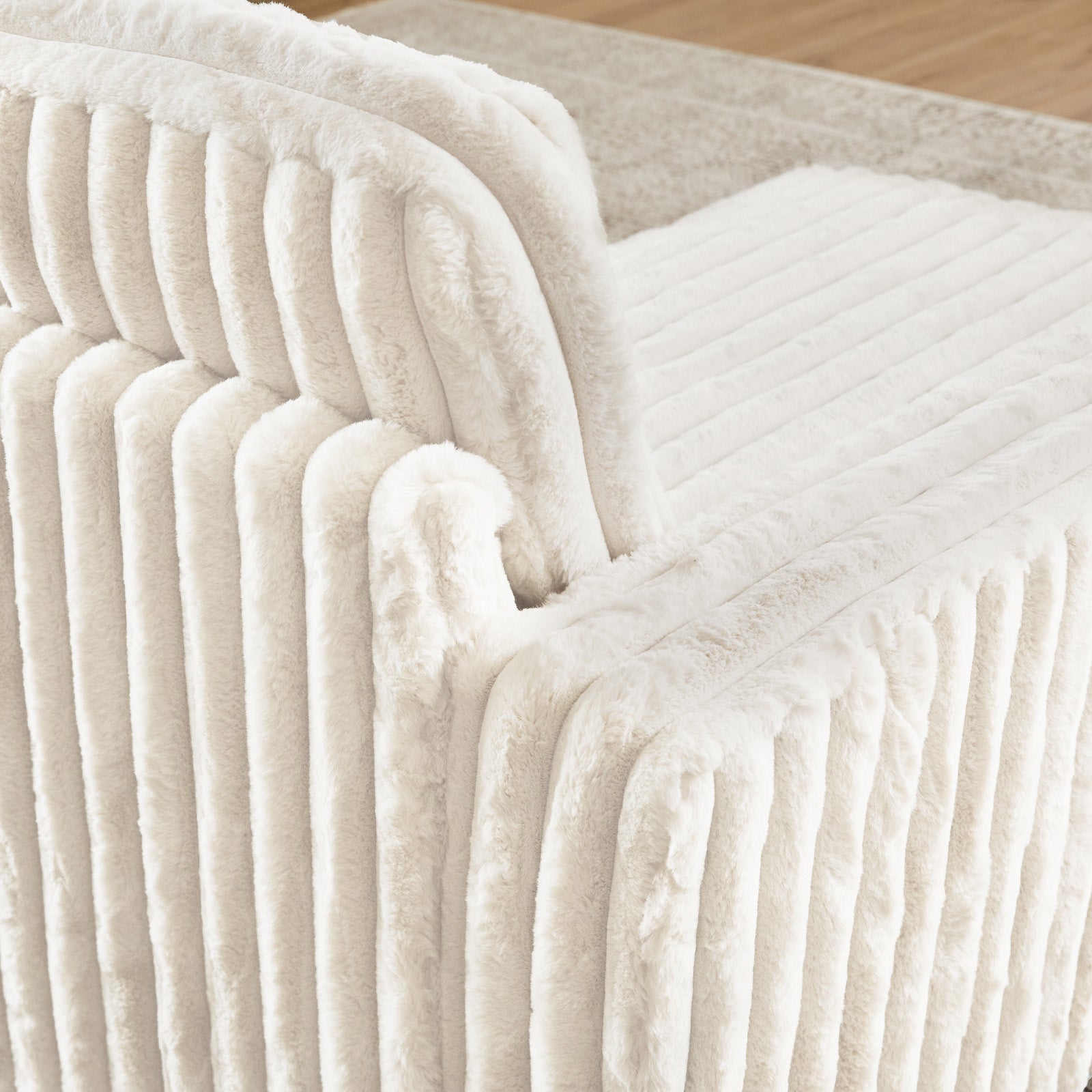 Plume Pull-out Sofa—Perfect for Small Spaces