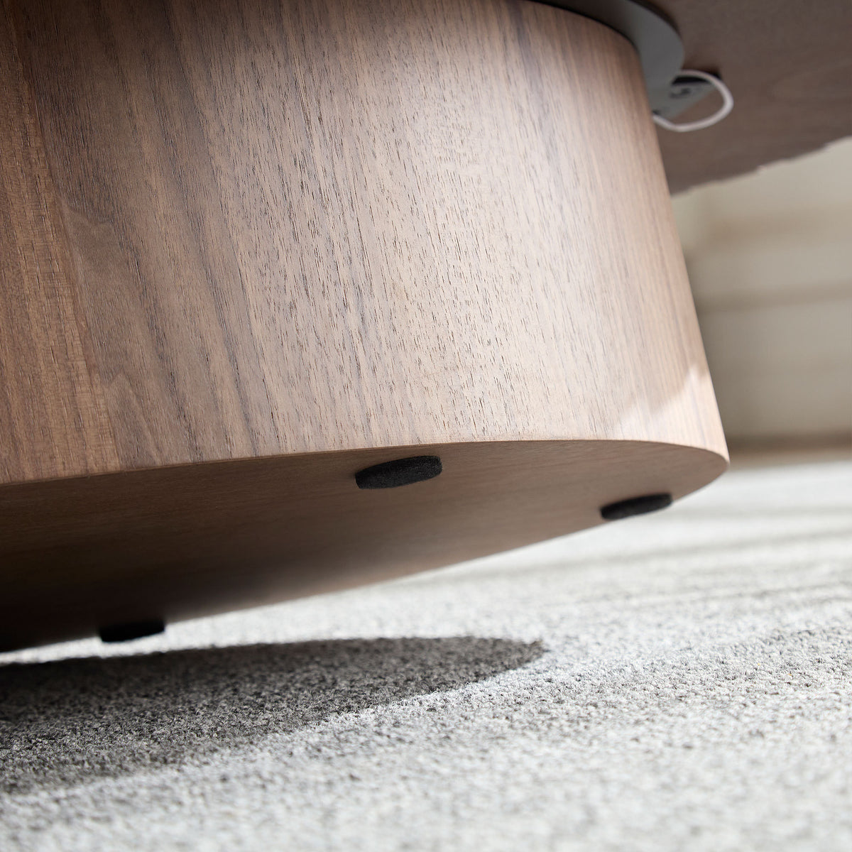 Sturdy Pedestal Base