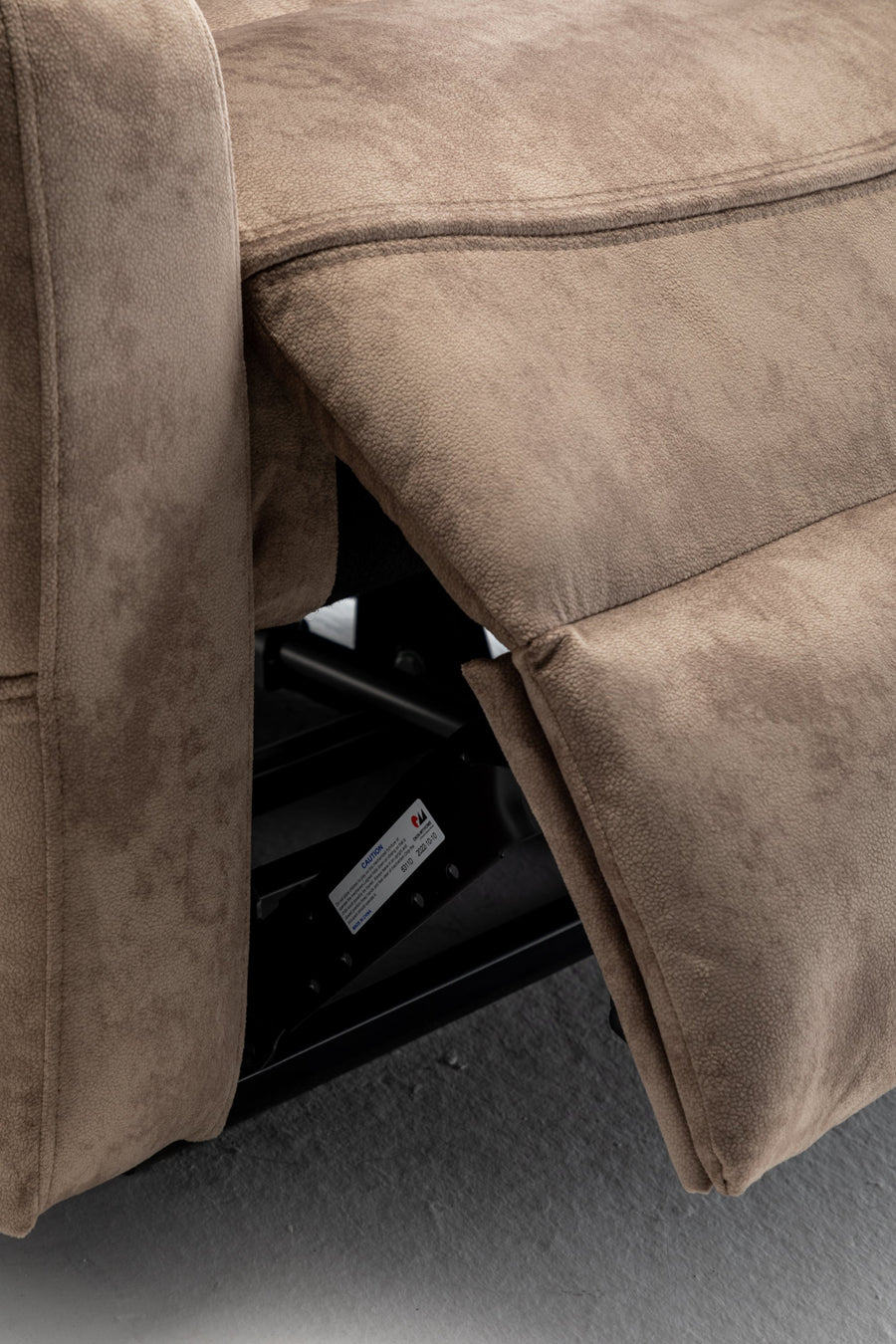 Subtle-Brown-/-Faux-Leather
