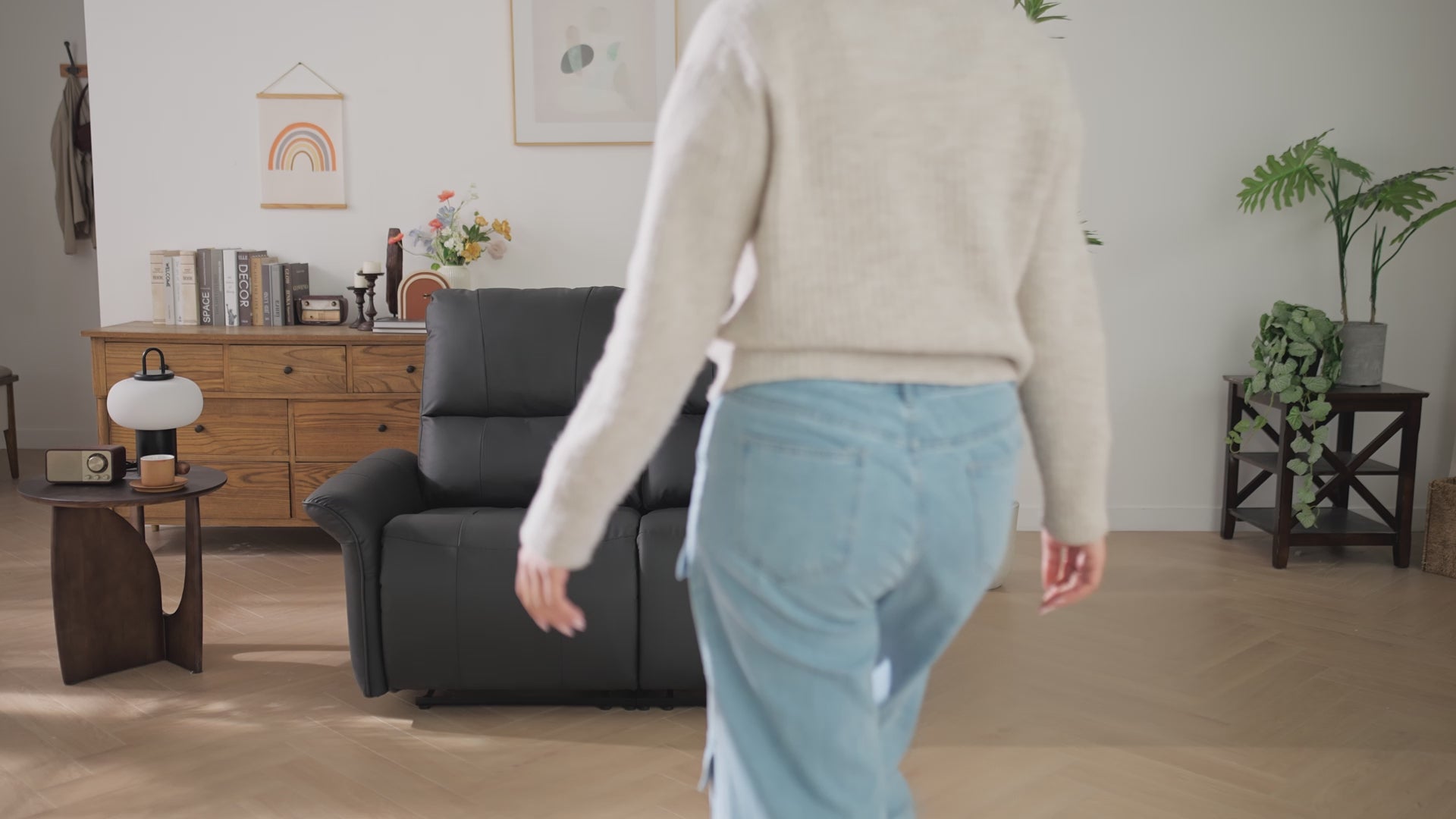 Load video: 